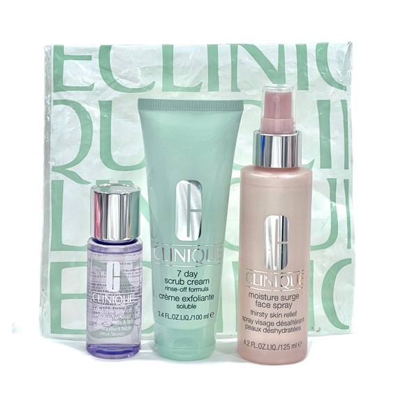 CLINIQUE Skincare Set 7-day Facial Scrub, Makeup Remover & Facial Mist (3 pcs) - Picture 2 of 6